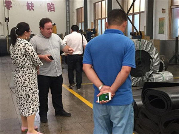 91免费黄片软件下载