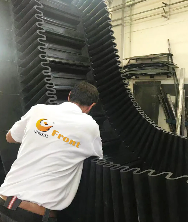 大倾角输送带生产