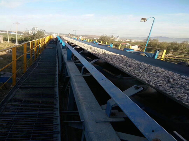 耐高温输送带特点